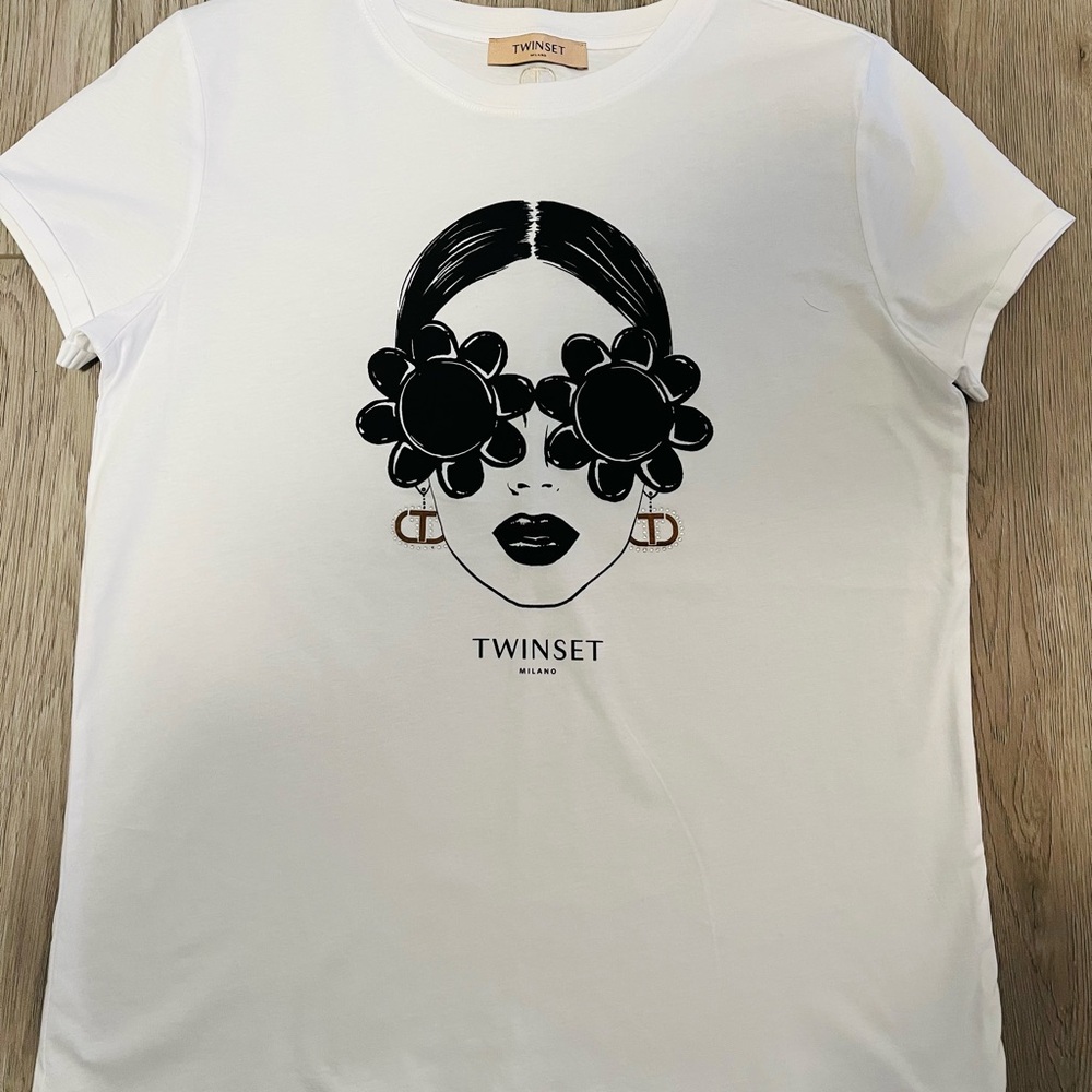 Twinset Milano Graphic Face T-Shirt with bling!